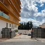 Mediterranean Relax - Pool And Parking! *